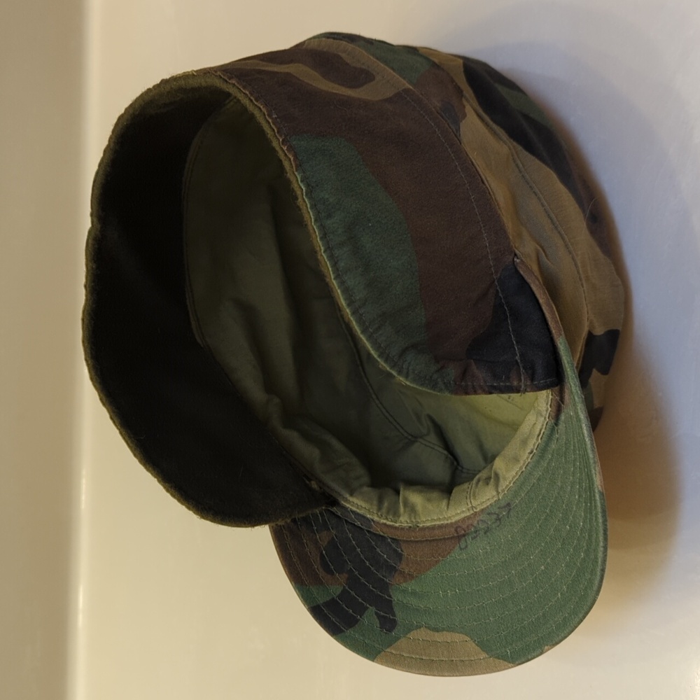 Camo Cap with Flap - Picture 5 of 7